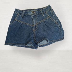Wild denim jean shorts - sz 2